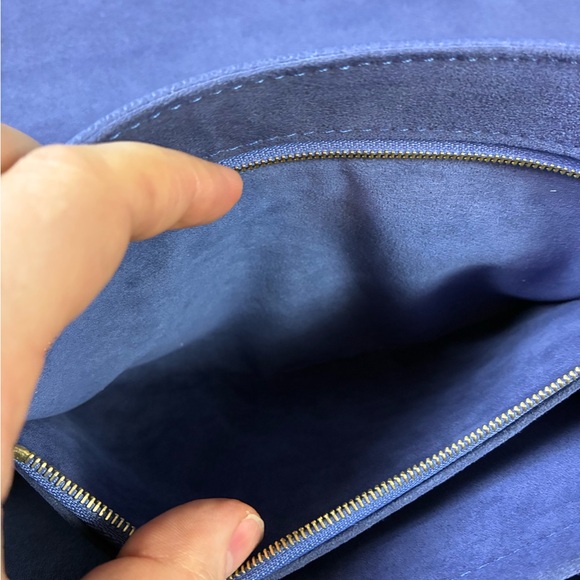 NWOT Louis Vuitton Periwinkle Blue Monogram Empreinte Leather St Germain Bag - Picture 15 of 16